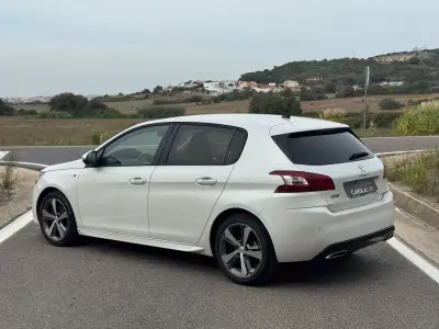 Peugeot 308 2017 - 11950 EUR, 75000 km - foto 4 de 16