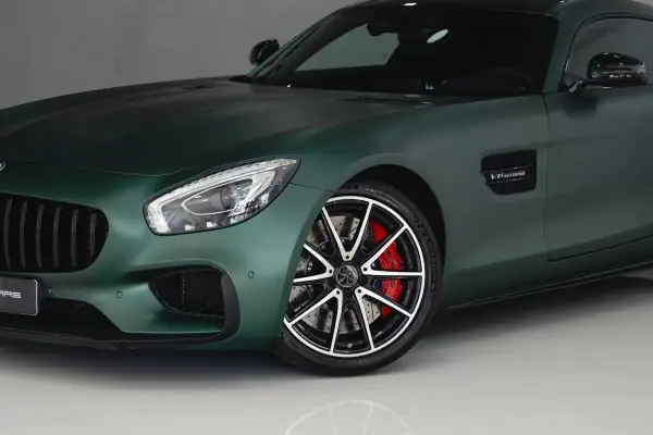 Mercedes-Benz AMG GT 2015 - 104950 EUR, 46786 km - AUTO.MOTO.pt - 46786km - foto 2 de 49