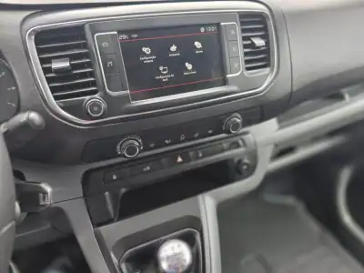 Citroën Jumpy 2019 - 15900 EUR, 122000 km - AUTO.MOTO.pt - 122000km - foto 53 de 60