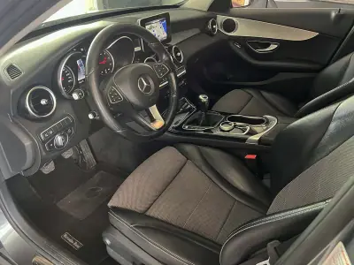 Mercedes-Benz C 200 2018 - 17800 EUR, 212761 km - 212761km - foto 6 de 27