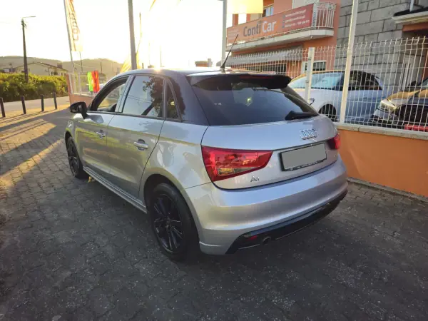 Audi A1 Sportback 2014 - 9850 EUR, 162000 km - AUTO.MOTO.pt - 162000km - foto 6 de 11