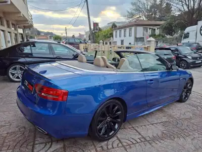 Audi A5 Cabrio 2009 - 17500 EUR, 234000 km - AUTO.MOTO.pt - 234000km - foto 17 de 36