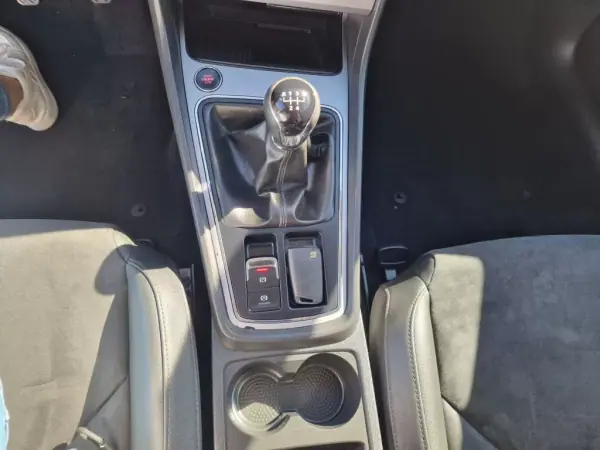 SEAT Leon ST 2017 - 14999 EUR, 140289 km - AUTO.MOTO.pt - 140289km - foto 23 de 36