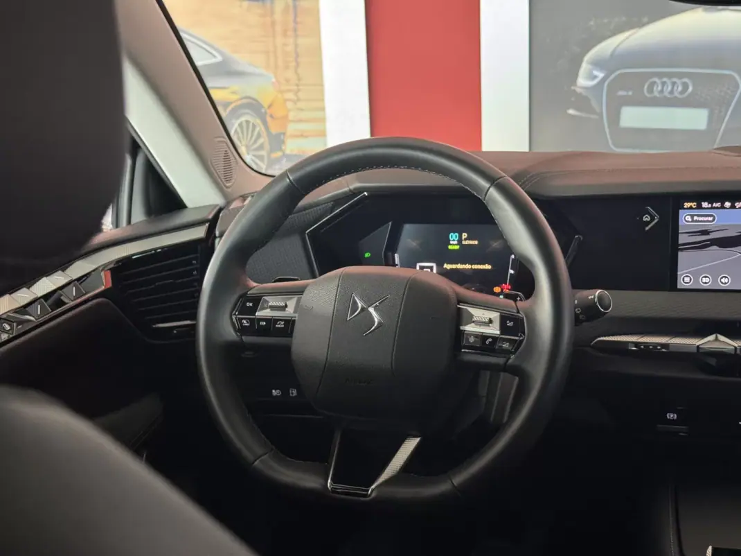 DS DS4 2024 - 27990 EUR, 25635 km - 25635km - foto 24 de 25