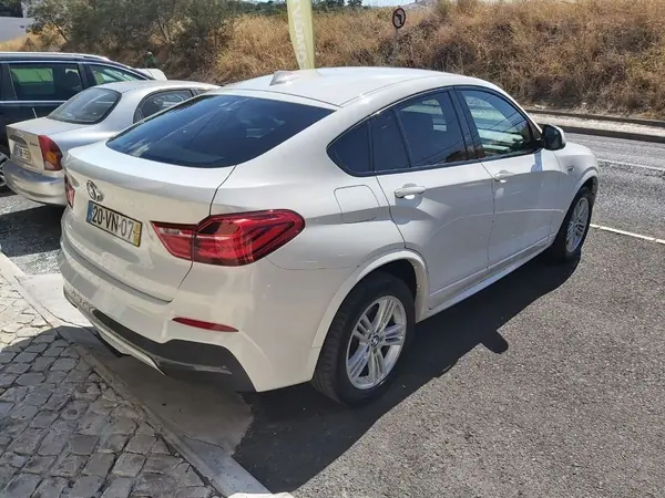 BMW X4 2015 - 26950 EUR, 209556 km - AUTO.MOTO.pt - 209556km - foto 21 de 60
