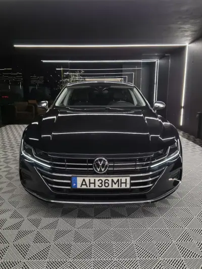 Volkswagen Arteon Shooting Brake 2021 - 27750 EUR, 98000 km - AUTO.MOTO.pt - 98000km - foto 7 de 22