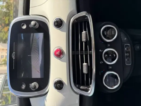 Fiat 500X 2019 - 13900 EUR, 65630 km - AUTO.MOTO.pt - 65630km - foto 4 de 12