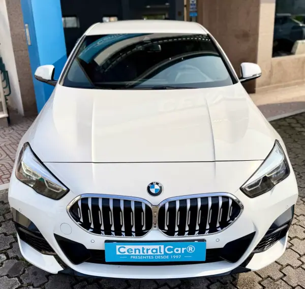 BMW 216 Gran Coupé 2021 - 25950 EUR, 84000 km - AUTO.MOTO.pt - 84000km - foto 4 de 27