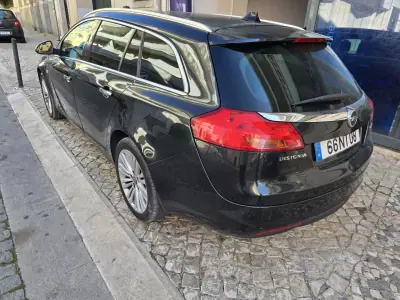 Opel Insignia Sports Tourer 2013 - 6000 EUR, 229000 km - foto 6 de 23
