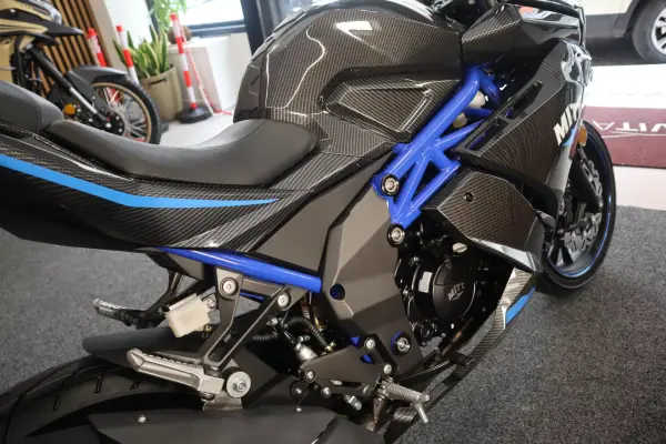 2026 - 3990 EUR, 1 km - AUTO.MOTO.pt - 1km - foto 6 de 8