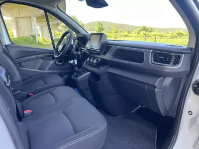 Renault TRAFIC 2.0 BlueDci L2H1 Longa Grand Confort 130 cv GPS 2022 - 21350 EUR, 46000 km - AUTO.MOTO.pt - 46000km - foto 22 de 34