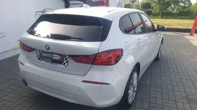 BMW 116 2023 - 23490 EUR, 90760 km - AUTO.MOTO.pt - 90760km - foto 14 de 40