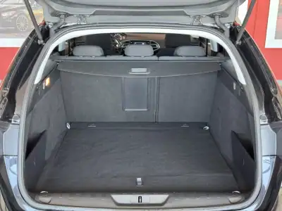Peugeot 308 SW 2018 - 13500 EUR, 49820 km - AUTO.MOTO.pt - 49820km - foto 9 de 18