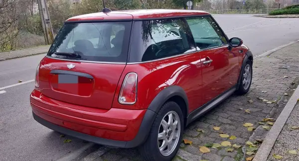 MINI One 2006 - 9500 EUR, 151000 km - AUTO.MOTO.pt - 151000km - foto 4 de 12