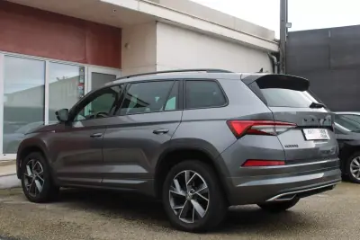 Skoda Kodiaq 2023 - 29990 EUR, 170000 km - AUTO.MOTO.pt - 170000km - foto 13 de 41