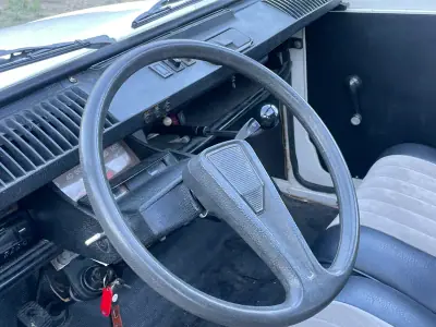 Citroën Dyane 1979 - 7900 EUR, 92000 km - AUTO.MOTO.pt - 92000km - foto 10 de 38