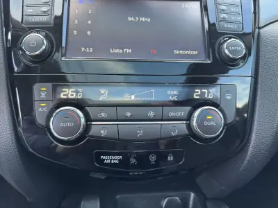 Nissan Qashqai 2018 - 18990 EUR, 161000 km - AUTO.MOTO.pt - 161000km - foto 30 de 35
