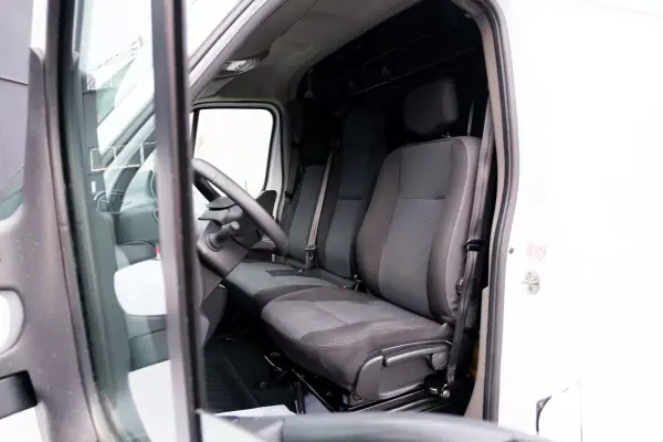 Renault MASTER 2.2DCI CAIXA ABERTA 2023 - 22750 EUR, 166000 km - AUTO.MOTO.pt - 166000km - foto 12 de 21