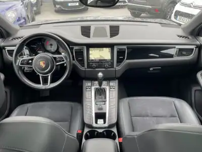 Porsche Macan 2014 - 34900 EUR, 215608 km - AUTO.MOTO.pt - 215608km - foto 13 de 41