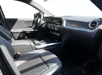 Mercedes-Benz EQA 2021 - 29900 EUR, 34000 km - AUTO.MOTO.pt - 34000km - foto 4 de 10