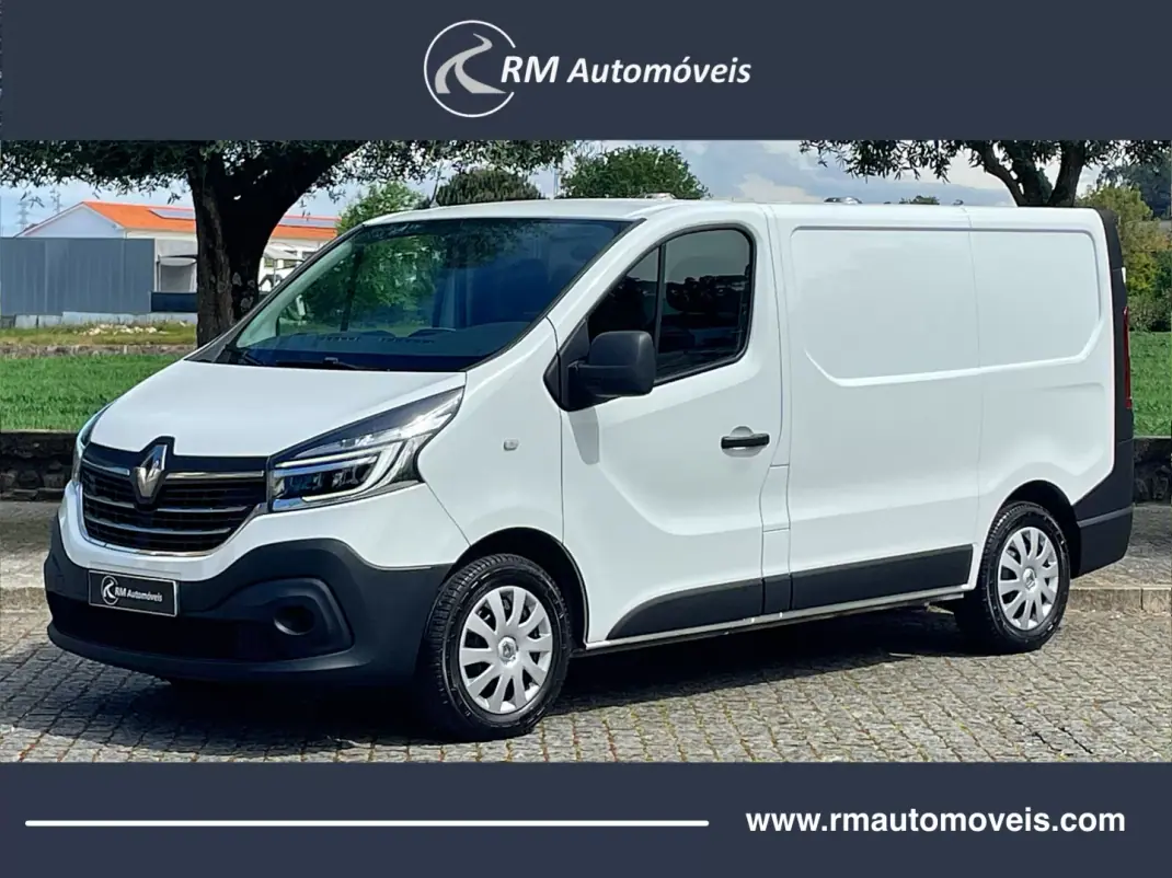 Renault Trafic 2.0 dCi IVA Dedutível 2020 - 17450 EUR, 131000 km - AUTO.MOTO.pt - 131000km - foto 1 de 35