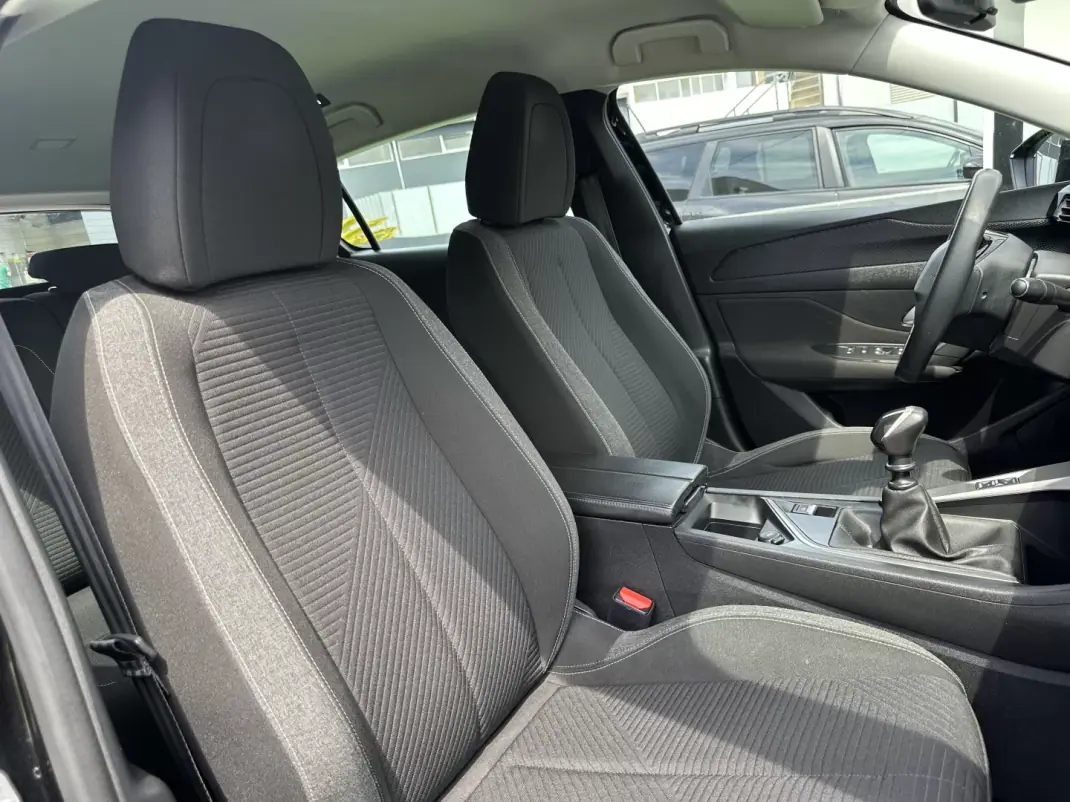 Peugeot 308 2022 - 15500 EUR, 170000 km - 170000km - foto 55 de 60