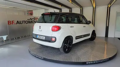 Fiat 500L 2013 - 7900 EUR, 153161 km - AUTO.MOTO.pt - 153161km - foto 19 de 55
