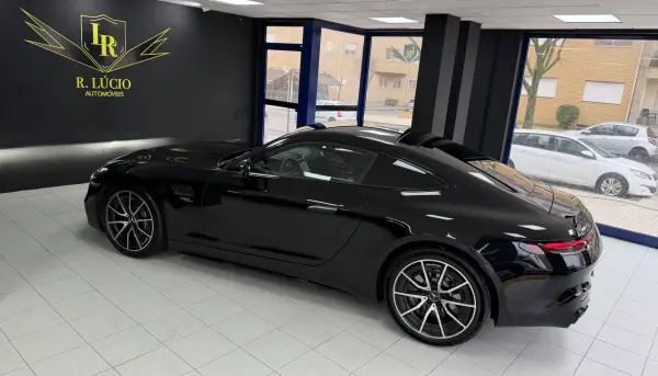 Mercedes-Benz AMG GT 2025 - 140000 EUR, 8886 km - AUTO.MOTO.pt - 8886km - foto 47 de 74