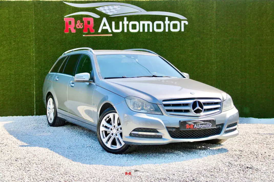 Mercedes-Benz C 220 2011 - 12000 EUR, 250000 km - AUTO.MOTO.pt - 250000km - foto 1 de 24