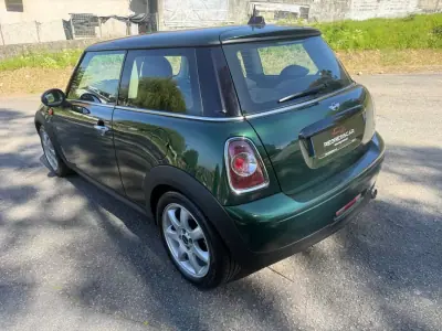 MINI Coupé 2013 - 8990 EUR, 199000 km - AUTO.MOTO.pt - 199000km - foto 6 de 23