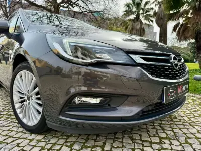 Opel Astra Sports Tourer 2016 - 10990 EUR, 127900 km - AUTO.MOTO.pt - 127900km - foto 25 de 35