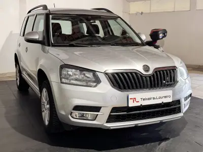 Skoda Yeti 2014 - 11250 EUR, 241409 km - foto 3 de 24