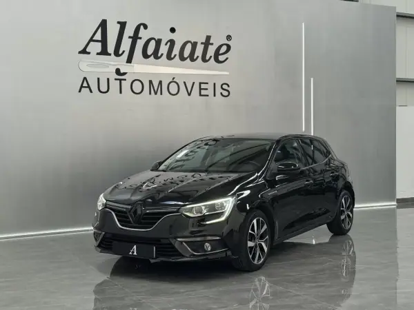 Renault Mégane 2019 - 15990 EUR, 111900 km - 111900km - foto 15 de 28