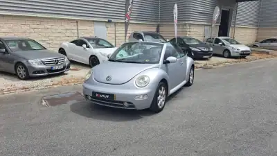 Volkswagen New Beetle Cabriolet 2004 - 9890 EUR, 127830 km - AUTO.MOTO.pt - 127830km - foto 11 de 48