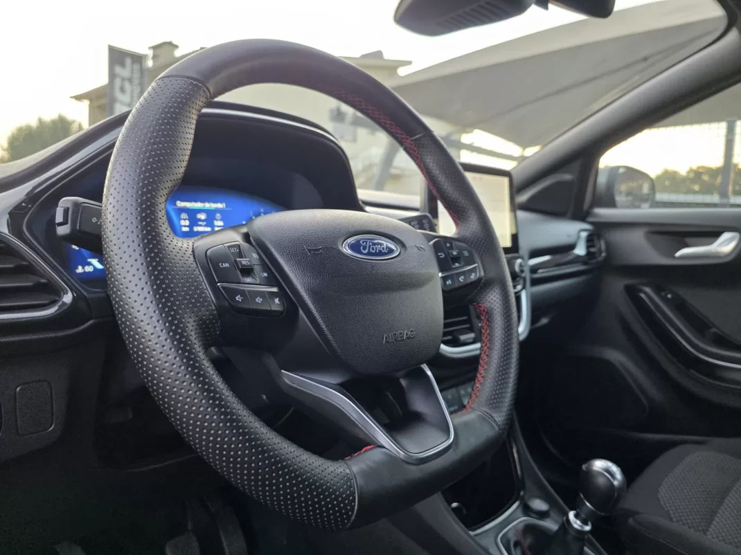 Ford Puma 2023 - 18990 EUR, 102000 km - AUTO.MOTO.pt - 102000km - foto 19 de 43