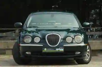 Jaguar S-Type V6 2002 - 9900 EUR, 275000 km - foto 4 de 15