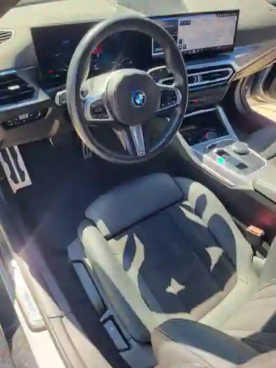 BMW i4 2024 — foto 6 de 13