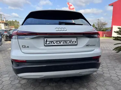 Audi Q4 e-tron 2021 - 29900 EUR, 98000 km - 98000km - foto 7 de 46