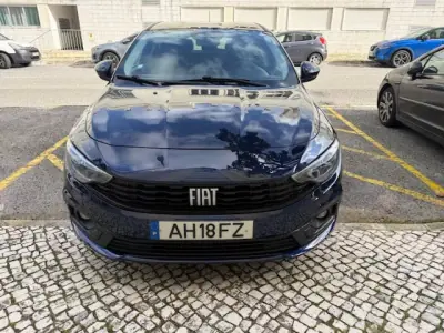 Fiat Tipo Station Wagon 2021 - 10750 EUR, 98000 km - AUTO.MOTO.pt - 98000km - foto 8 de 28