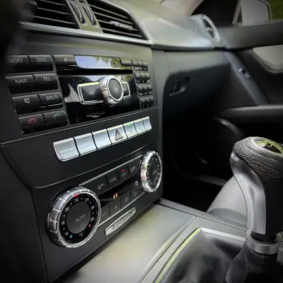 Mercedes-Benz C 180 2011 - 8900 EUR, 350000 km - AUTO.MOTO.pt - 350000km - foto 8 de 28