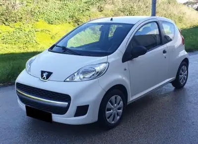 Peugeot 107 2009 - 195000km
