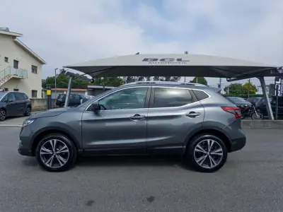 Nissan Qashqai 2018 - 18990 EUR, 123000 km - AUTO.MOTO.pt - 123000km - foto 4 de 40