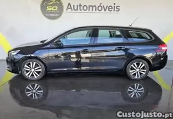 Peugeot 308 2019 — foto 3 de 9