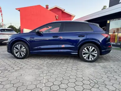 Audi Q4 e-tron 2021 - 29900 EUR, 79000 km - 79000km - foto 4 de 46