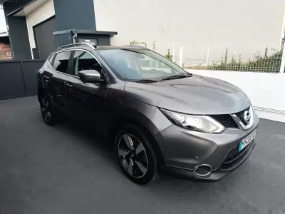 Nissan Qashqai 2016 - 12500 EUR, 183100 km - AUTO.MOTO.pt - 183100km - foto 8 de 36