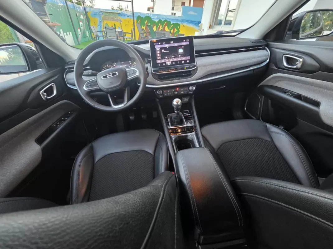 Jeep Compass 2021 - 20900 EUR, 142000 km - AUTO.MOTO.pt - 142000km - foto 26 de 65