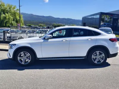Mercedes-Benz GLC 220 2020 - 44500 EUR, 98000 km - AUTO.MOTO.pt - 98000km - foto 4 de 35