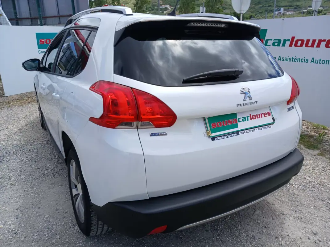 Peugeot 2008 2016 - 8650 EUR, 88623 km - AUTO.MOTO.pt - 88623km - foto 12 de 25
