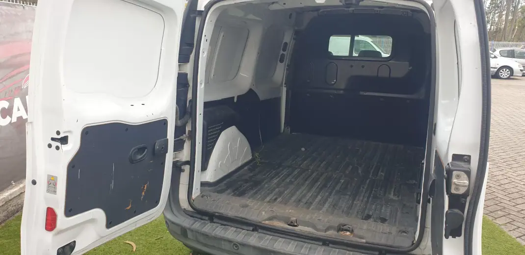 Renault KANGOO MAXI 1.5 DCI BUSINESS S/S 2016 - 8950 EUR, 170000 km - AUTO.MOTO.pt - 170000km - foto 11 de 11