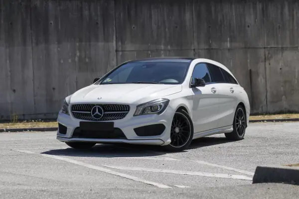 Mercedes-Benz CLA 220 2015 - 18900 EUR, 210888 km - 210888km - foto 4 de 16